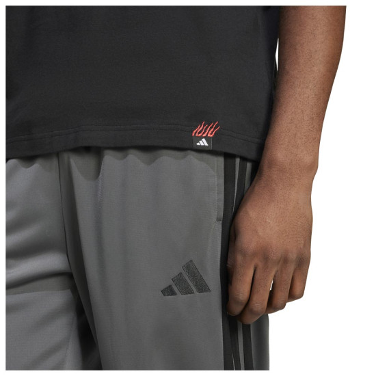 Adidas Ανδρική κοντομάνικη μπλούζα Lounge Mini Embroidery Graphic Tee